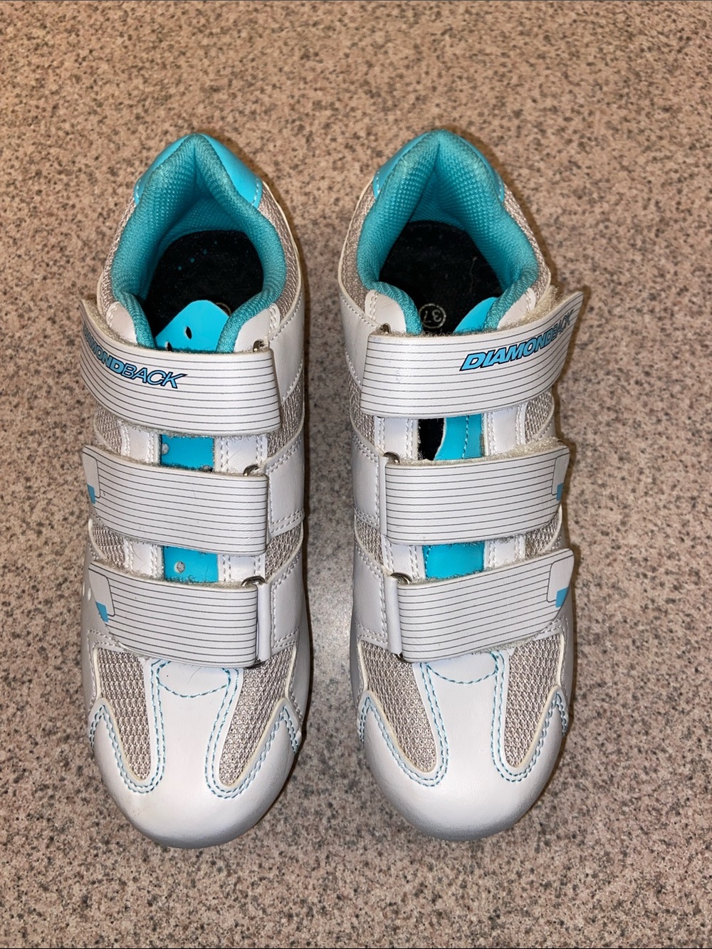 Diamondback Women’s cycling/spinning shoes